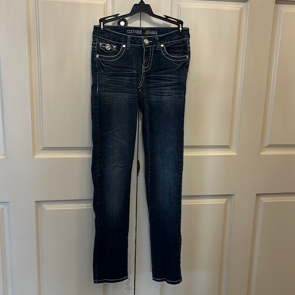 Women’s cultured, USA jeans